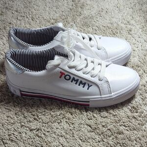 Tommy White Kery Sneakers with Striped Detail Size 8.5